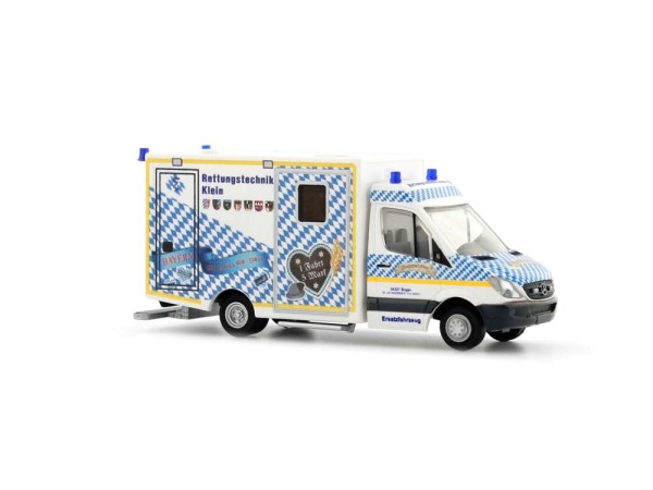 WAS Ambulanz RTW Rettungstechnik Klein Gäubodenfest 2015, 1:87