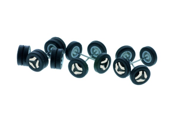 Radsatz Neoplan Felgen weiß 2x doppel,- 4x einzelbereift, 1:87