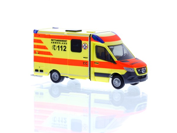 System Strobel RTW´18 Rettungsdienst Ammerland, 1:87